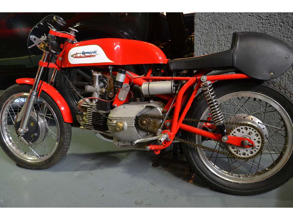 AERMACCHI HARLEY DAVIDSON 250 Moto / Motorbike 01/1960