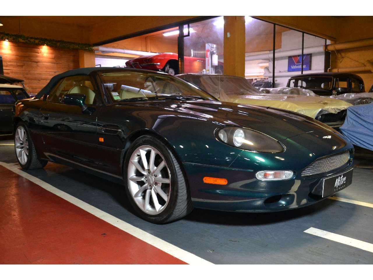 ASTON MARTIN DB7 Volante Cabriolet / Convertible 09/1997