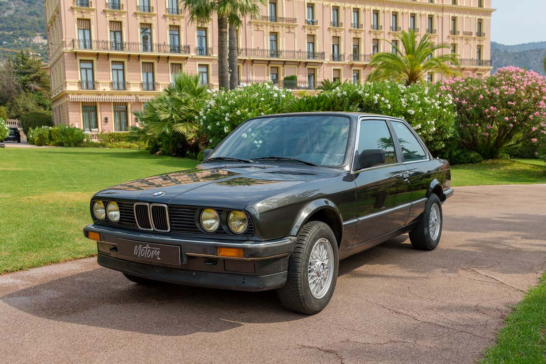 BMW S&eacute;rie 3 E30 Coup&eacute; 316 1er Main Coup&eacute; / Sport Car 07/1986