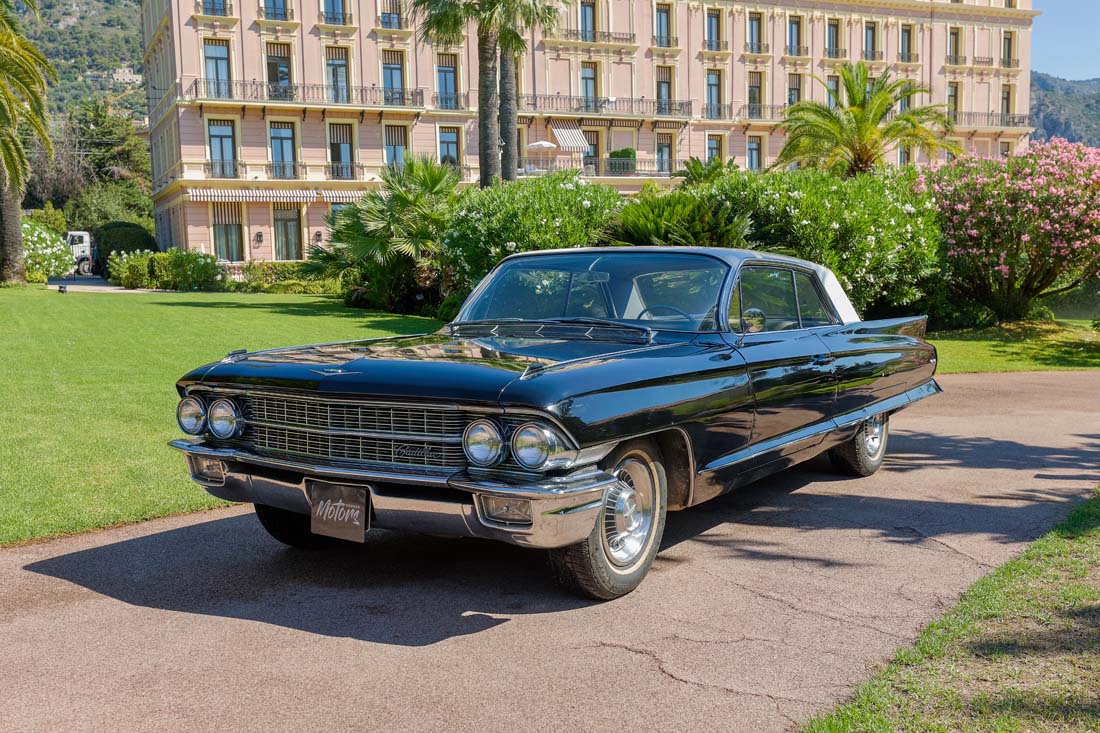 CADILLAC Coupe DeVille 5&egrave;me g&eacute;n&eacute;ration Coup&eacute; / Sport Car 11/1961