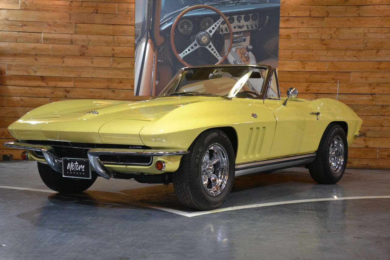 CHEVROLET Corvette C2 Stingray Cabriolet / Convertible 01/1965