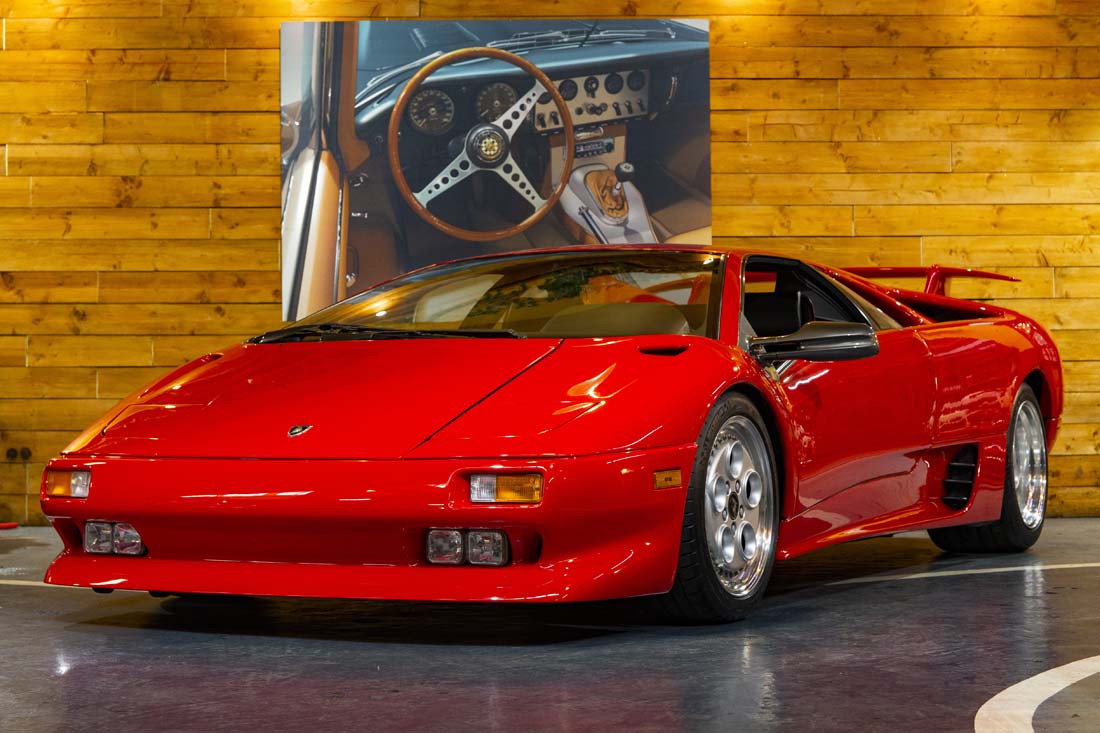 LAMBORGHINI DIABLO 5.7 498cv Coupé / Sport Car 10/1992