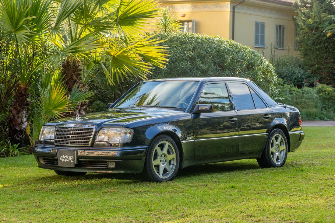 MERCEDES-BENZ E500 Limited V8 occasion
