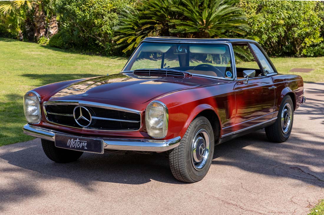 MERCEDES-BENZ 250 SL Pagode W113 Cabriolet / Convertible 01/1967