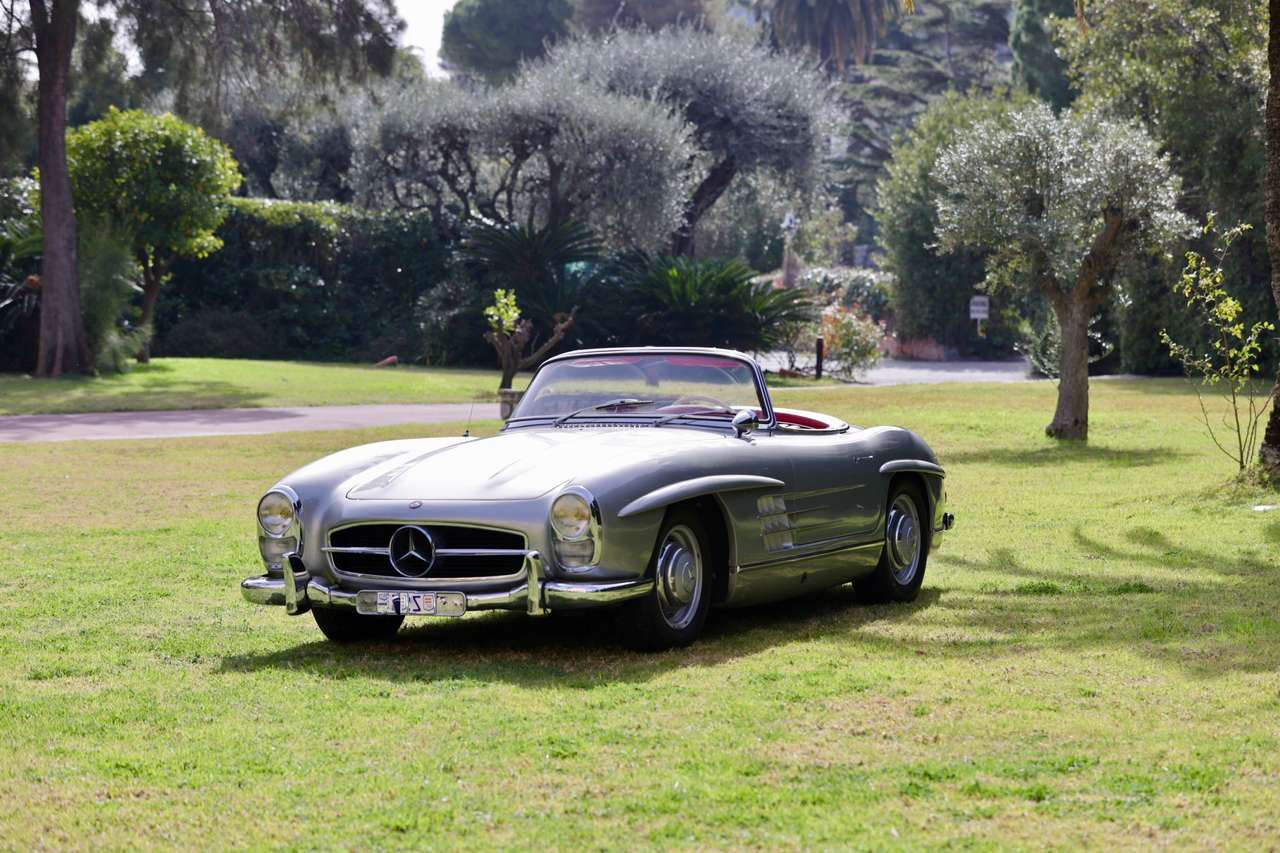 MERCEDES-BENZ 300 SL ROADSTER  Cabriolet / Convertible 01/1957