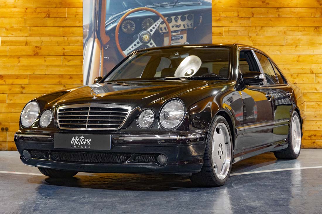 MERCEDES-BENZ CLASSE E55 Avantgarde A Berline / Saloon 03/2000