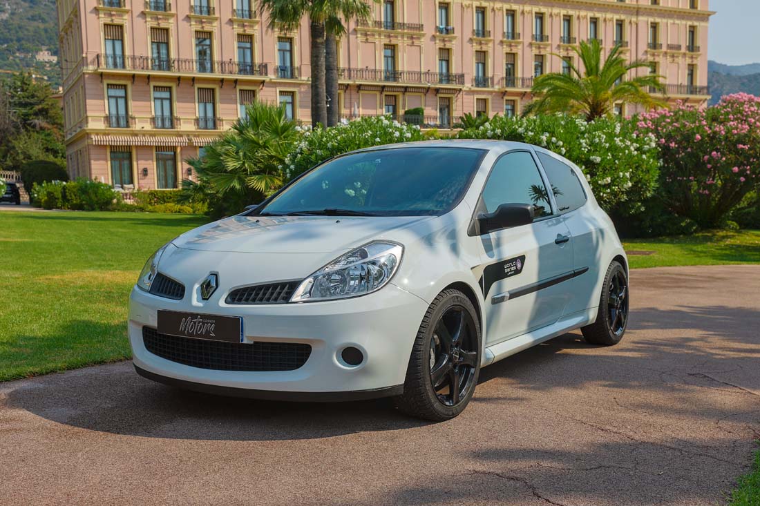 RENAULT Clio III RS World Series Coup&eacute; / Sport Car 12/2007